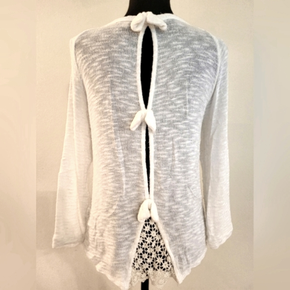 White Sheer Knit‎ Sweater w/Lace Back (Size L)